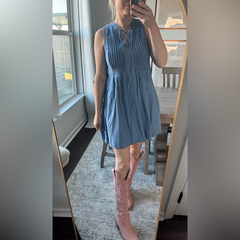 Precious Pleated Blue Jean Chambray Sleeveless Denim Dress - Picture 12 of 15